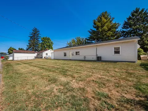 Exterior - 963 Erickson Ave, Columbus, OH 43227 photo 6 of 6