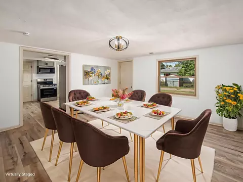 Dining - 963 Erickson Ave, Columbus, OH 43227 photo 1 of 1