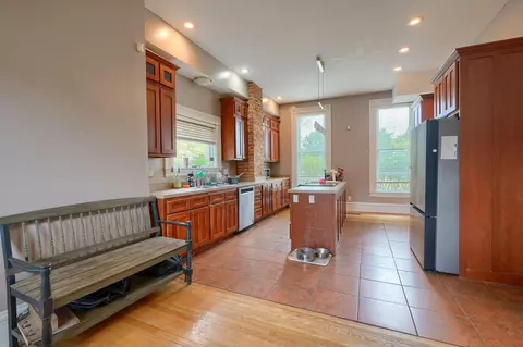 Other - 1019 S Limestone St, Springfield, OH 45505 photo 6 of 12