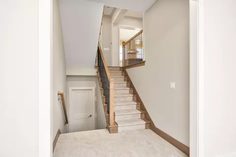 Entry Way - 7029 Snowdrop Ct, Dublin, OH 43016 photo 10 of 10