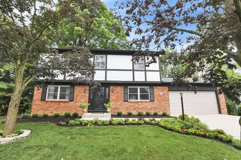 1558 Denbigh Dr, Columbus, OH 43220