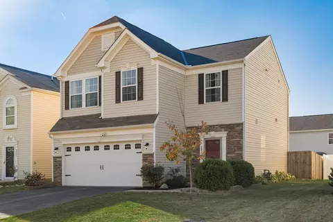 2855 Sussex Place Dr, Grove City, OH 43123