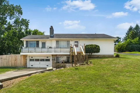 552 Summitview Dr, Lancaster, OH 43130