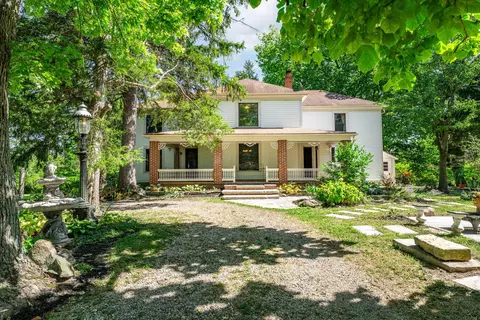 8620 W 3rd St, New Lebanon, OH 45345