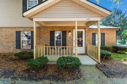1172 Worthington Woods Blvd, Columbus, OH 43085