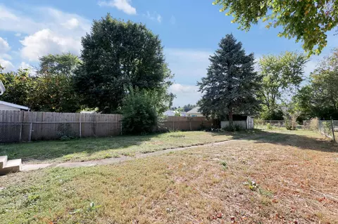 Exterior - 523 Thompson St, Marion, OH 43302 photo 1 of 2