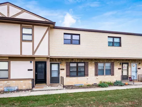 3815 Queen Anne Pl #B19, Grove City, OH 43123