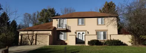 108 Walcreek Dr W, Columbus, OH 43230
