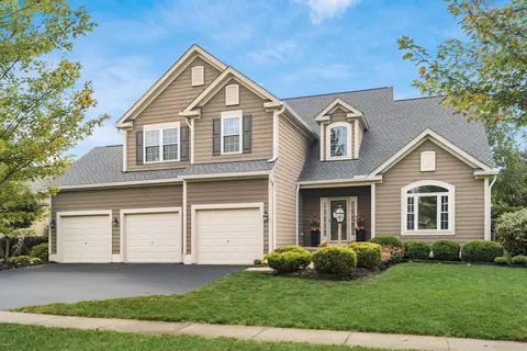 3116 Winding Woods Dr, Powell, OH 43065