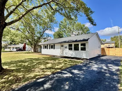 5404 Crescent Dr, Hilliard, OH 43026