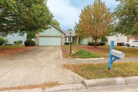 772 Bovee Ln, Powell, OH 43065