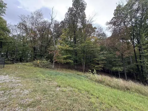 288 Walnut Dr, Logan, OH 43138 photo 7