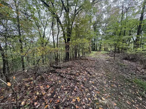 288 Walnut Dr, Logan, OH 43138 photo 5