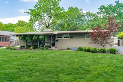2708 Mount Holyoke Rd, Columbus, OH 43221