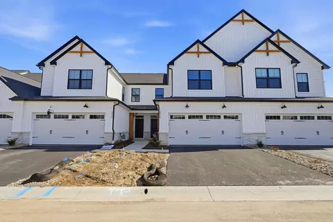 5519 Fawnsbury Ct, Powell, OH 43065