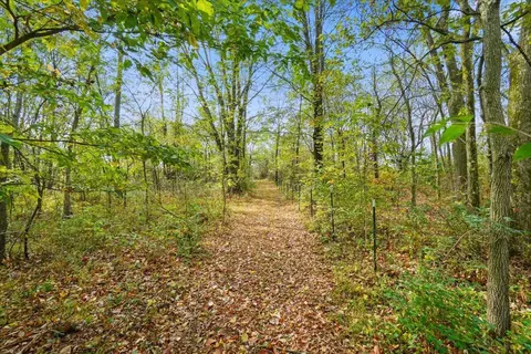 9730 Butcher Rd, Mount Vernon, OH 43050