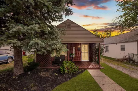 94 Florence Ave, Columbus, OH 43228