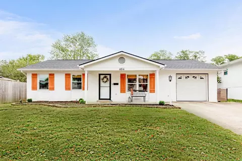 404 Foxwood Dr, Gahanna, OH 43230