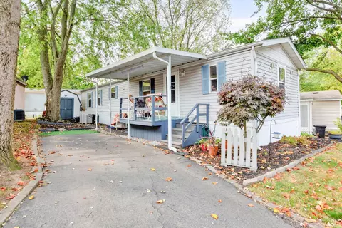 60 Estates Ln, Reynoldsburg, OH 43068
