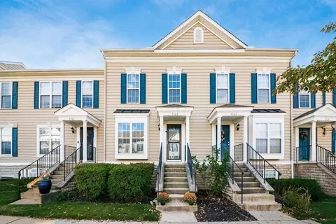 5303 Royal Arch Cascade Dr, Dublin, OH 43016