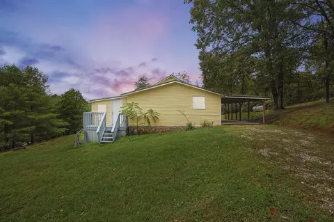 1573 Graham School Rd, Gallipolis, OH 45631