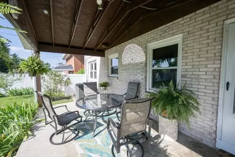 Exterior - 2540 Rebecca Dr, Springfield, OH 45503 photo 4 of 9