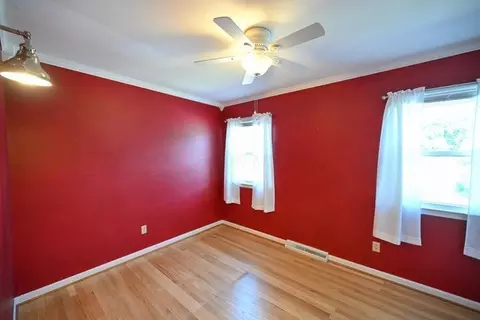 Bedroom - 2540 Rebecca Dr, Springfield, OH 45503 photo 3 of 3