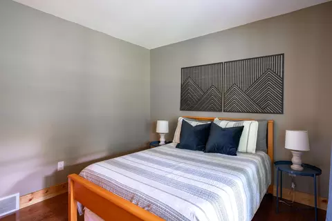 Bedroom - 33461 Barker Rd, Logan, OH 43138 photo 1 of 9