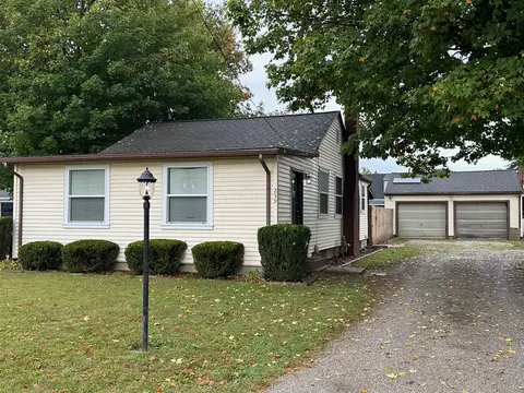 259 Ames St, Mount Vernon, OH 43050