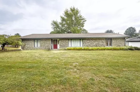 3070 Columbus Rd, Centerburg, OH 43011