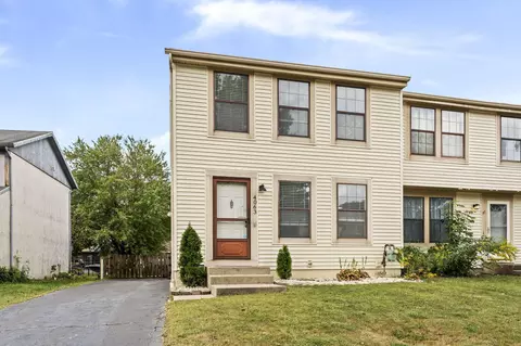 4063 Forest Edge Dr, Columbus, OH 43230