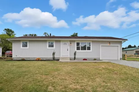 6699 Hall Rd, Galloway, OH 43119