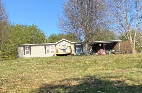 404 Ross Rd SE, Lancaster, OH 43130