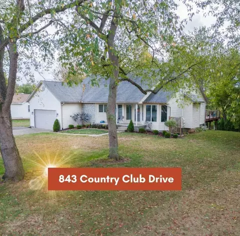843 Country Club Dr, Howard, OH 43028