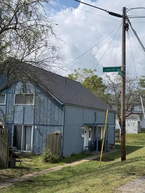 87 Liberty Ave, Newark, OH 43055