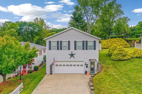 319 Greenfield St, Lancaster, OH 43130