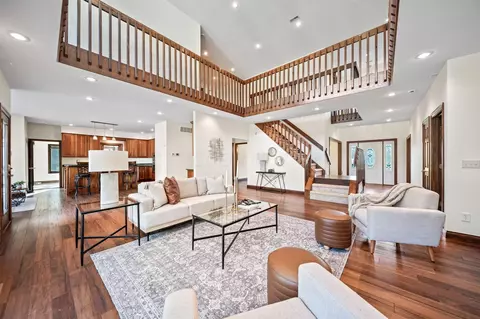 9426 Bennington Chapel Rd NW, Centerburg, OH 43011