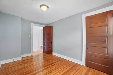 Bedroom - 127 Bellevue Ave, Springfield, OH 45503 photo 5 of 7