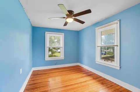 Bedroom - 127 Bellevue Ave, Springfield, OH 45503 photo 6 of 7
