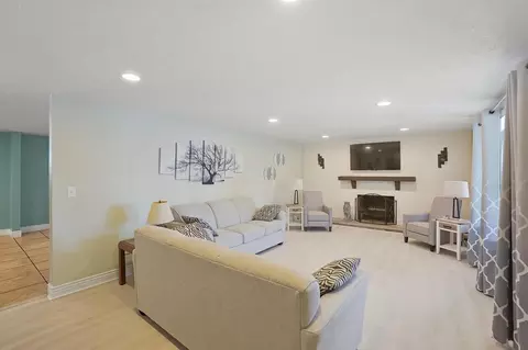 1640 Montego Dr, Springfield, OH 45503 photo 7