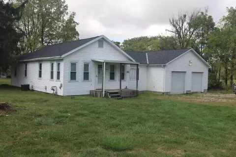 781 Upper Fredericktown Rd, Mount Vernon, OH 43050