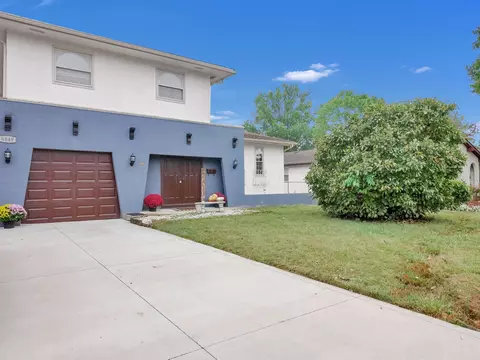6849 Roundelay Rd N, Reynoldsburg, OH 43068