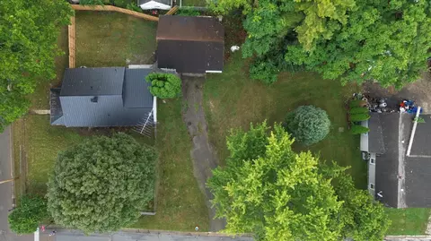 View/Area - 1015 Hillcrest Ave, Springfield, OH 45504 photo 1 of 12