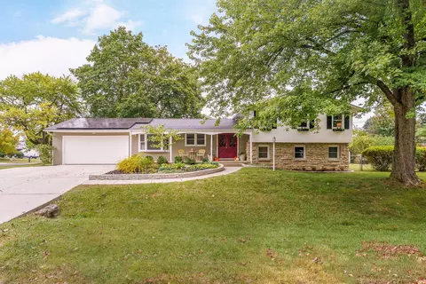 4600 Astral Dr, Hilliard, OH 43026