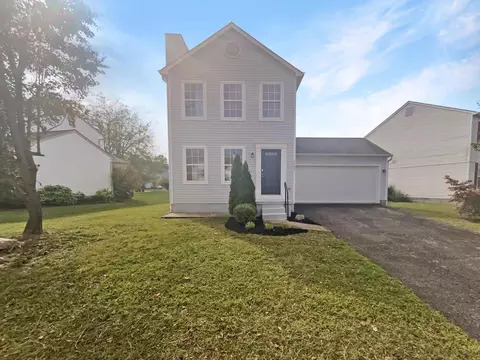 7287 Candlestone Dr, Reynoldsburg, OH 43068
