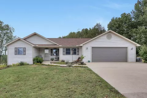 33 Longitude Dr, Mount Vernon, OH 43050