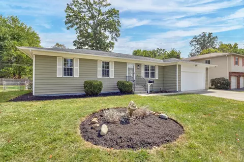 379 Heil Dr, Columbus, OH 43230