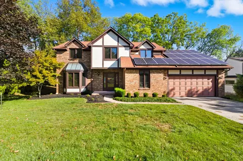768 Nova Ct, Worthington, OH 43085