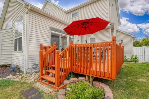 Exterior - 347 Victor Dr, Circleville, OH 43113 photo 7 of 11