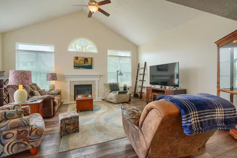 Other - 347 Victor Dr, Circleville, OH 43113 photo 3 of 8